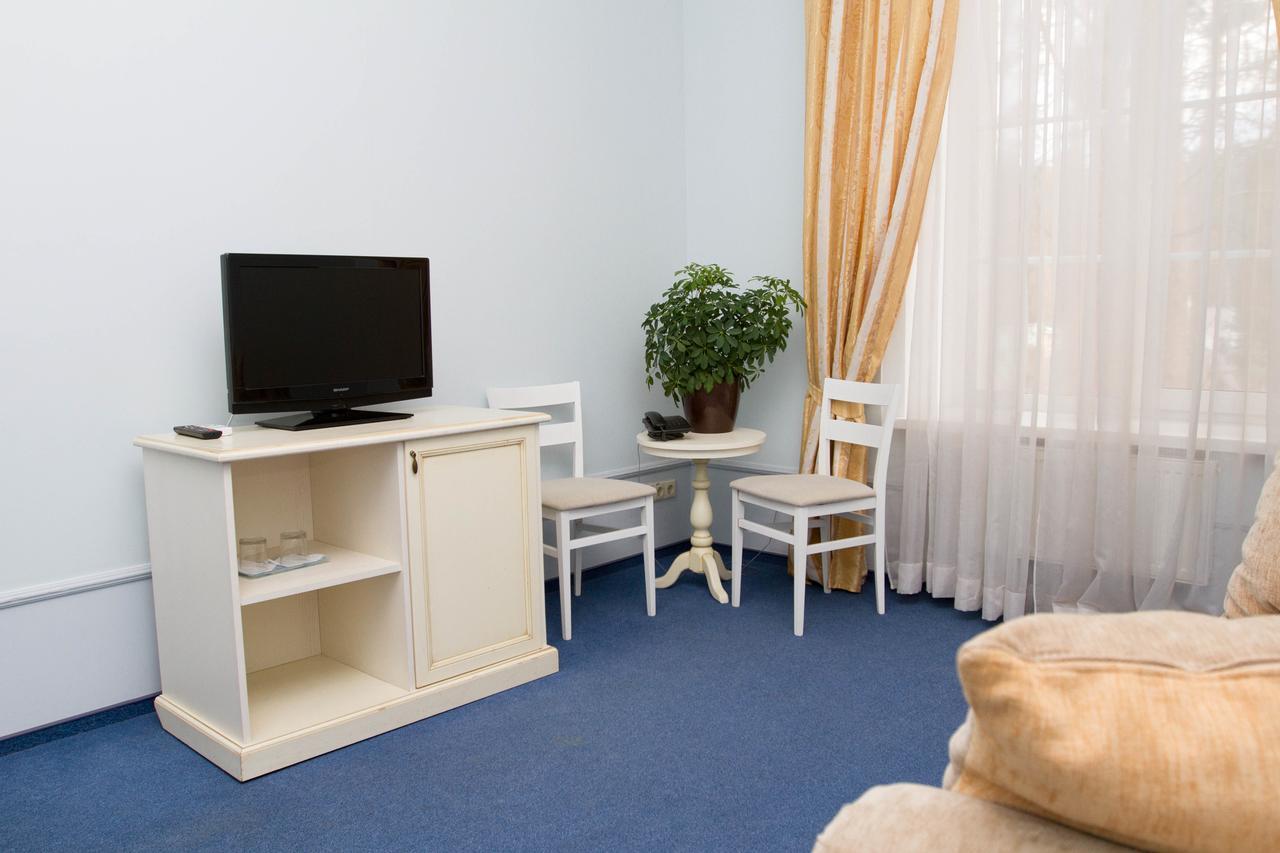 Отель Conference Hall Irpin' Экстерьер фото