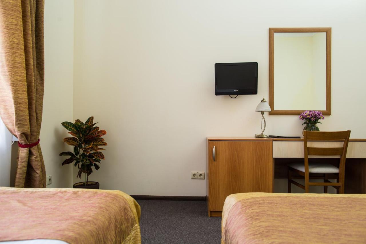Отель Conference Hall Irpin' Экстерьер фото